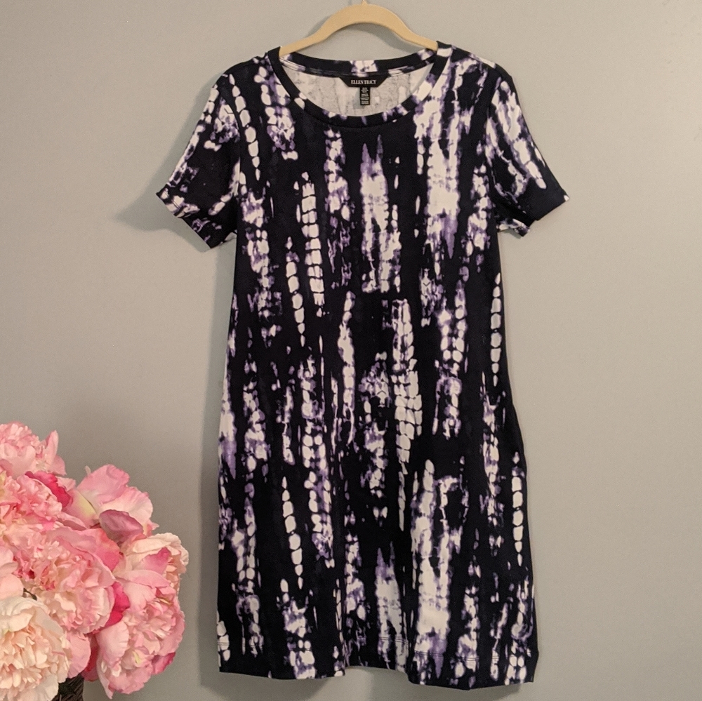 Ellen Tracy l NWT Indigo Patterned T Shirt…